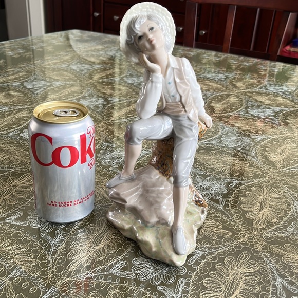 π³οΈβπTengra Porcelain figurine. See the pictures. They are beautiful. - Picture 16 of 16